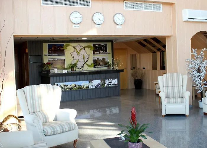 Hotel Los Barruecos By Croma