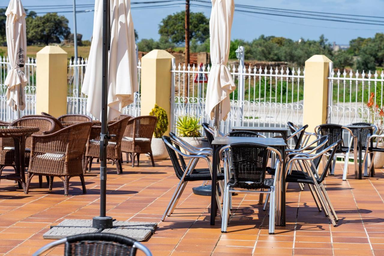 Hotel Los Barruecos By Croma