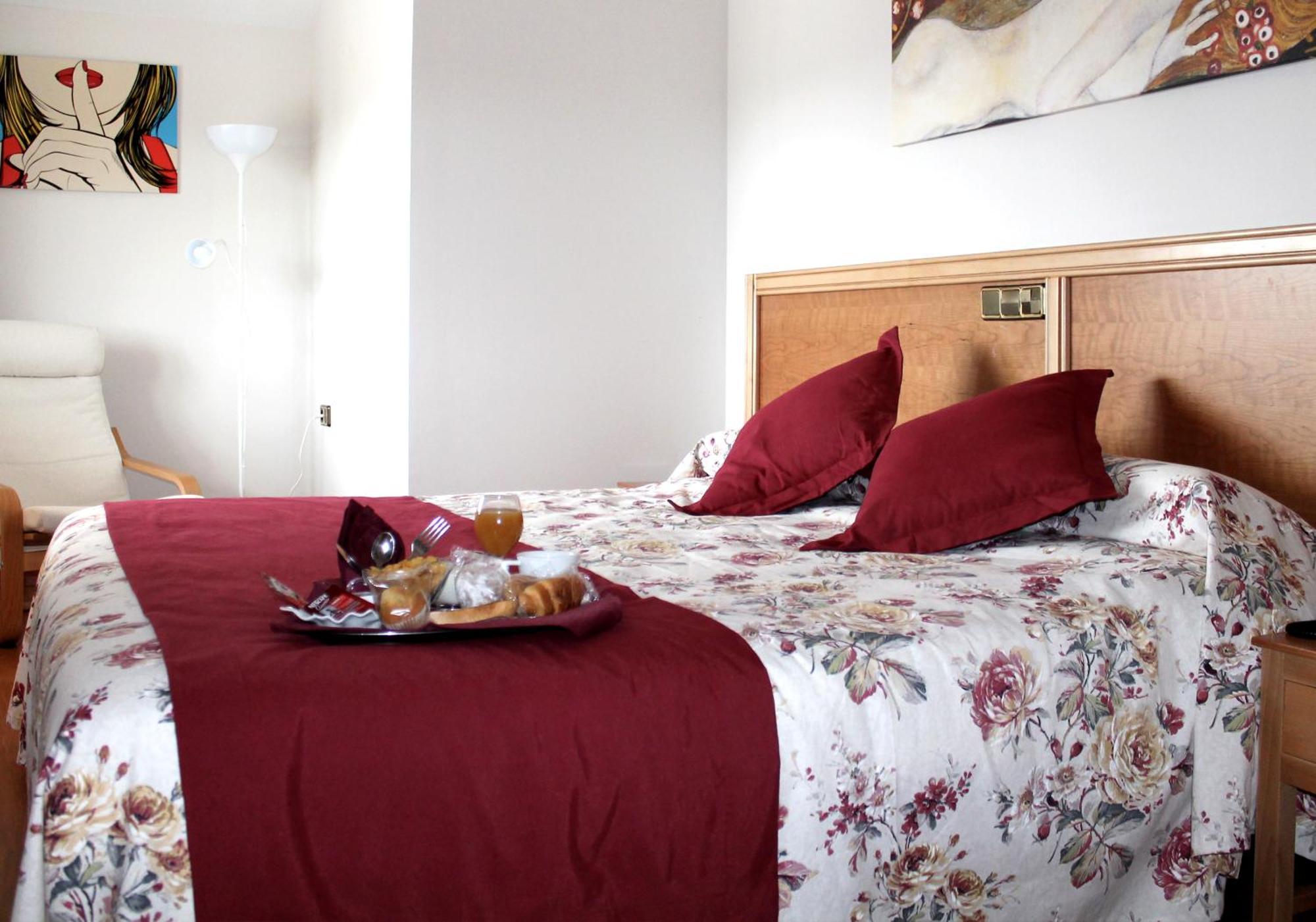 Hotel Barruecos By Croma 3*