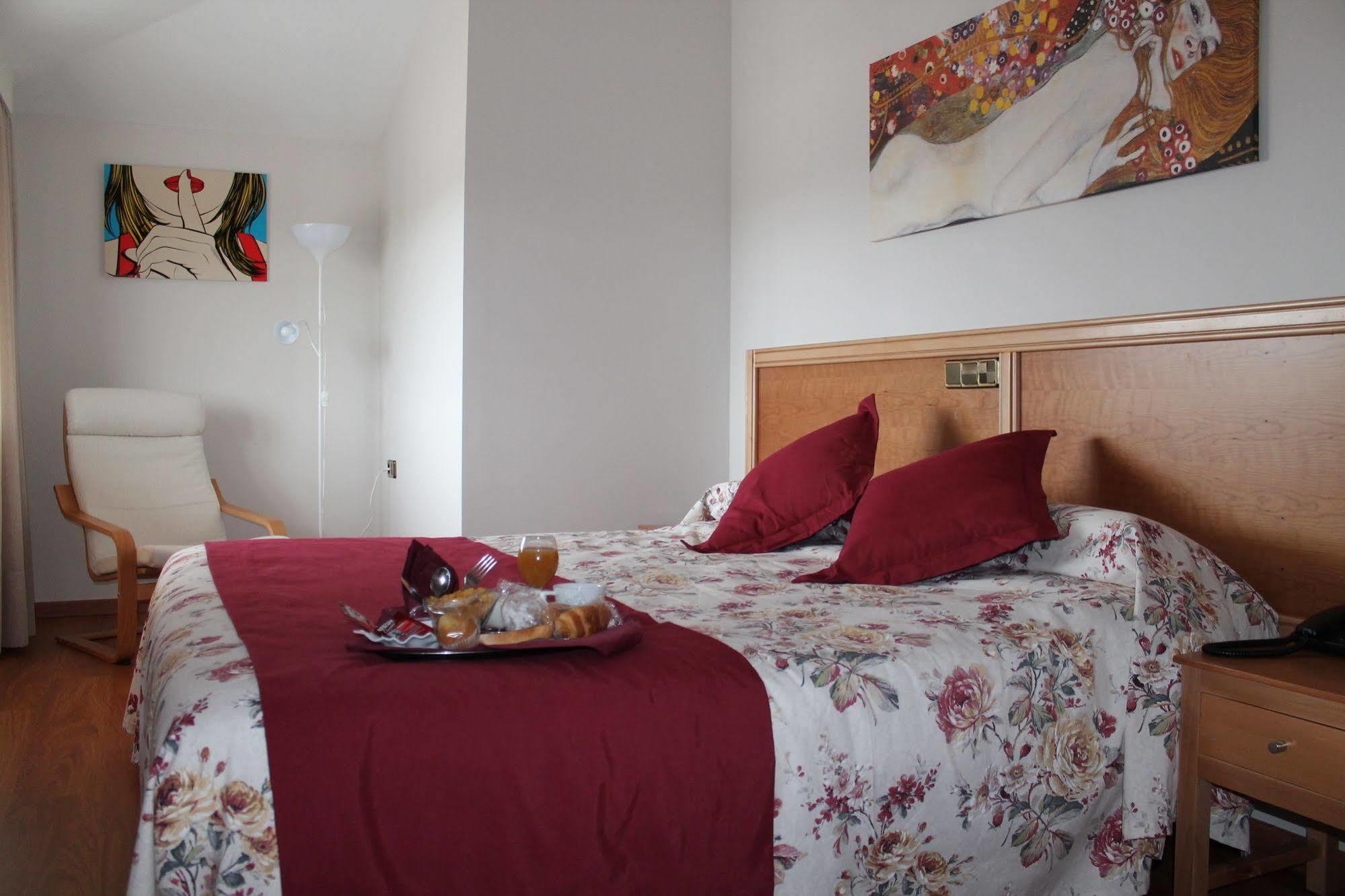 Hotel Los Barruecos By Croma Hotel 3*