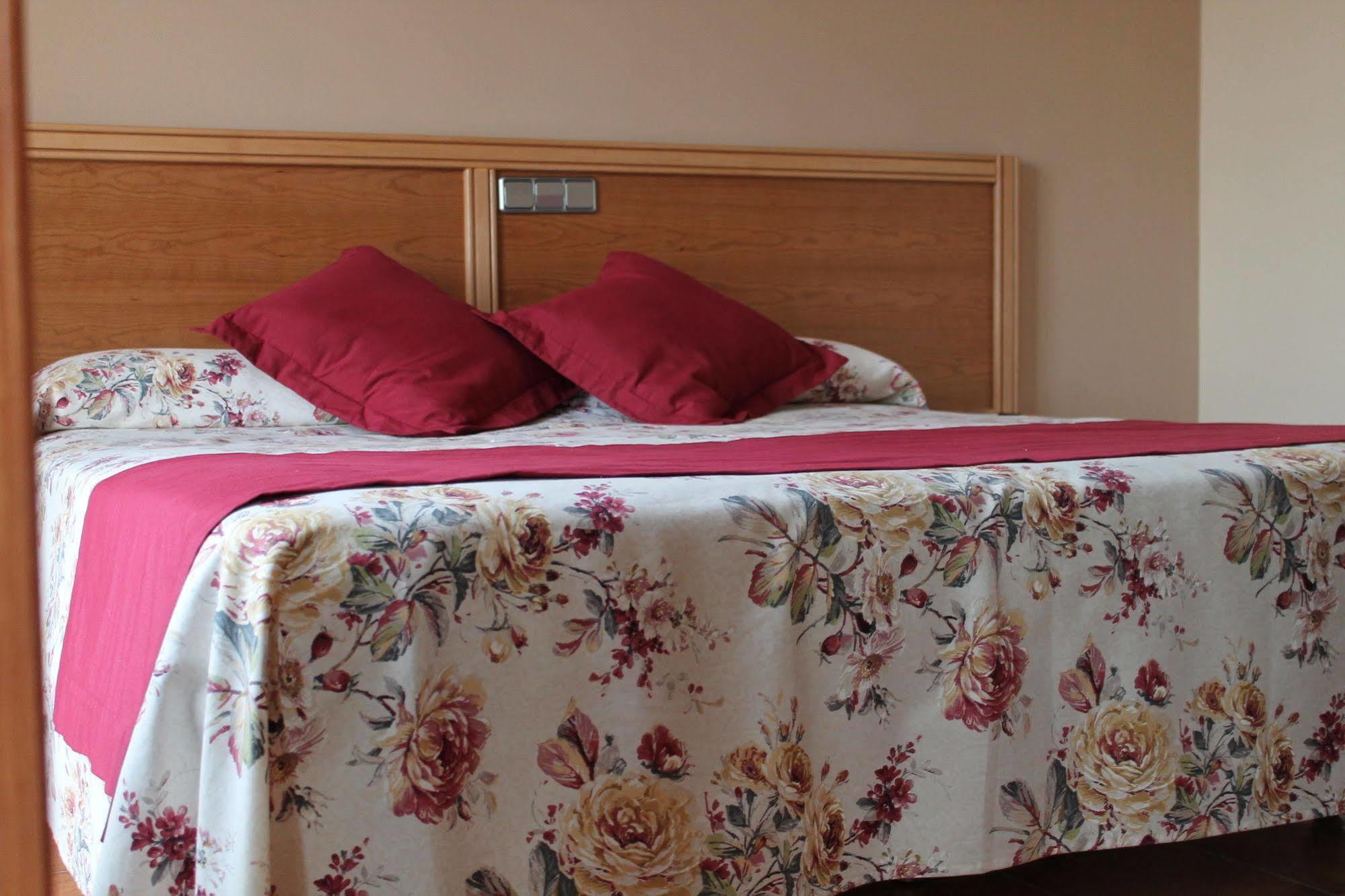 Hotel Hotel Los Barruecos By Croma